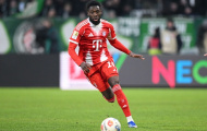 MU sẵn sàng phá két vì Alphonso Davies
