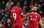 Slot hé lộ lý do chọn Isak thay thế Salah