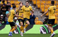 Wolves chia điểm với Sunderland trong trận cầu có thẻ đỏ