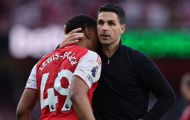 Chơi đúng sở trường, Lewis-Skelly làm chủ tuyến giữa Arsenal