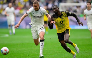 Hạ Dortmund ở phút 90, Gladbach chính thức trụ hạng