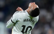 Đi nghỉ mát ồn ào, Mbappe chọc giận phòng thay đồ Real
