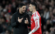 Vào chung kết Cúp C1, Arsenal vẫn rao bán hàng loạt trụ cột