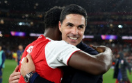 Mikel Arteta đáp trả Wayne Rooney về màn ăn mừng trước Atletico