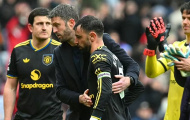 Bruno Fernandes trút giận lên đồng đội sau trận hòa Sunderland