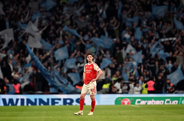 Declan Rice giằng xé giữa vinh quang Arsenal và vực sâu West Ham