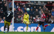 Từ kẻ bị Ruben Amorim ngó lơ đến trụ cột khung gỗ Man Utd