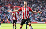 Jan Bednarek bị kẻ trộm uy hiếp bằng dao tại nhà riêng