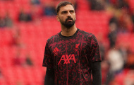 CĐV Liverpool hoài nghi năng lực của thủ môn Mamardashvili