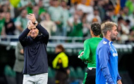 Đánh bại 10 người của Elche, Betis chắc suất dự C1