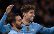 Stones và Silva được Man City vinh danh đặc biệt