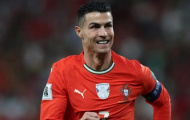 HLV Bồ Đào Nha trả lời những hoài nghi về tuổi tác của Ronaldo