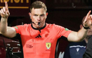 Trọng tài phải nhờ cảnh sát bảo vệ sau quyết định thổi phạt đền cho Celtic