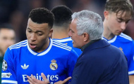 Lý do Mourinho quyết giữ Mbappe giữa 'bão' chỉ trích tại Real