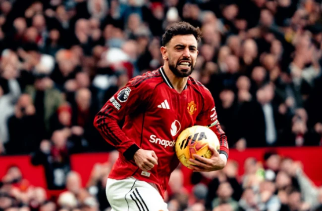 Soi trận Man Utd vs Nottingham: Bruno Fernandes hướng đến kỷ lục lịch sử