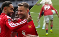 Trọng tài có lý khi công nhận bàn thắng chạm tay của Man Utd