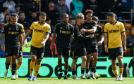 Robinson làm nên lịch sử, Fulham giật lại 1 điểm từ Wolves