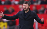 Michael Carrick giữ thái độ thận trọng về tương lai tại Old Trafford