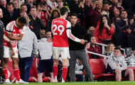 Arsenal hạ Burnley kèm hàng loạt kỷ lục lịch sử