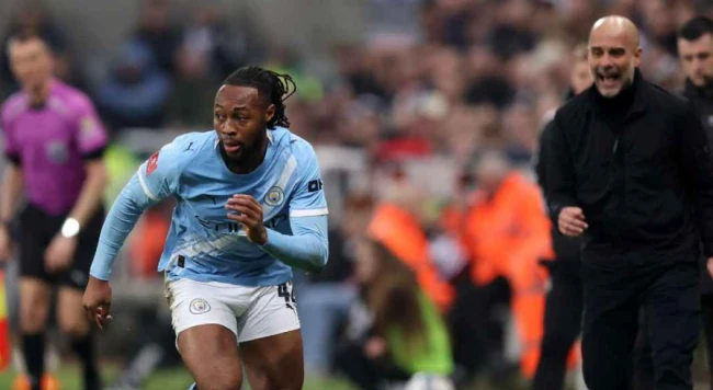 Antoine Semenyo viết chương cuối huy hoàng cho Pep Guardiola
