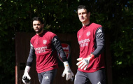 Arsenal vô địch, Kepa vẫn chờ huy chương