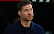 Gus Poyet khuyên Chelsea trao quyền mua sắm cho Xabi Alonso