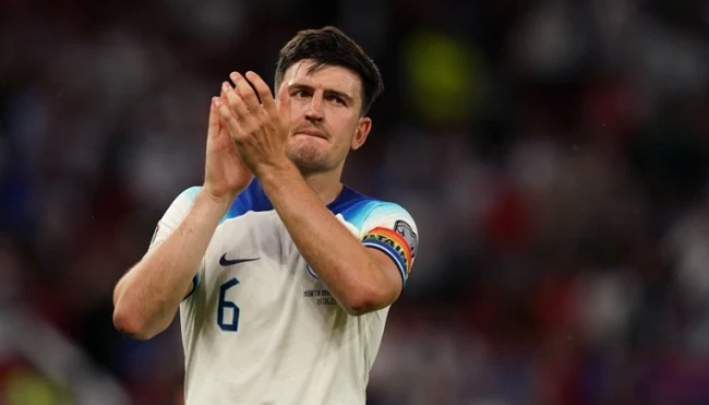 Maguire lỡ World Cup, Rooney lên tiếng về quyết định của Tuchel