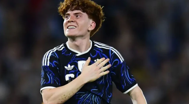 Chelsea tiến gần chữ ký của Valentin Barco