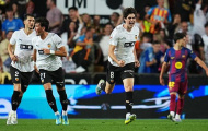Ngược dòng thắng Barca, Valencia vẫn cay đắng mất vé châu Âu
