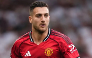 Rõ lý do Dalot bị gạch tên trận gặp Brighton