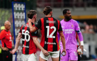 Thua ngược Cagliari 1-2, Milan mất vé Champions League