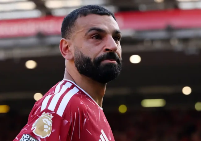 Salah bật khóc nức nở trong ngày chia tay Liverpool