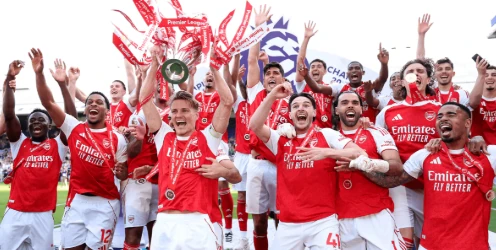 Oliseh chỉ ra 'quyết định thiên tài' giúp Arsenal vô địch