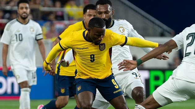 Yeboah chói sáng giúp Ecuador hạ Saudi Arabia 2-1