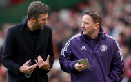 Allan Russell gọi trợ lý Steve Holland của MU là thiên tài