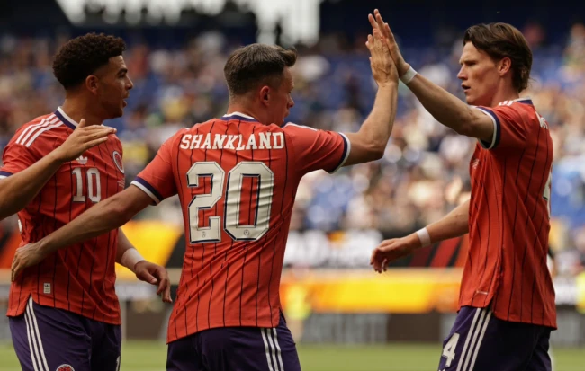 McTominay và Che Adams lên tiếng, Scotland thắng đậm Bolivia 4-0
