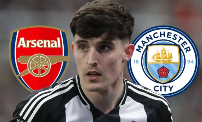 Arsenal và Man City rút lui vụ Livramento vì mức phí đắt đỏ