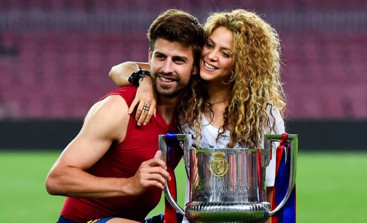 Shakira nói rõ tin đồn bắt quả tang Pique