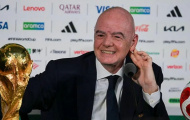 Infantino bảo mọi người hãy thư giãn trước các sự cố tại World Cup