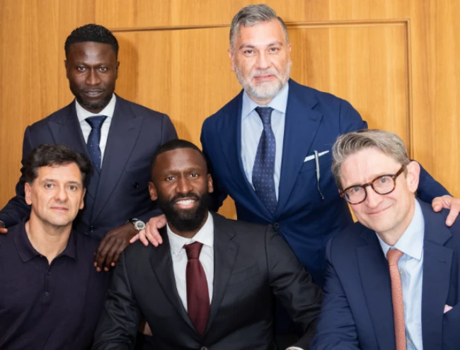 CHÍNH THỨC! Real Madrid giữ chân thành công Antonio Rudiger