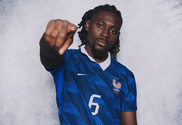 Arsenal chốt thỏa thuận, chờ mua Kone 45 triệu euro