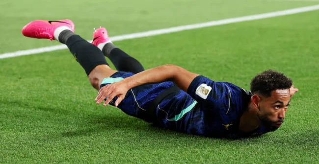 Matheus Cunha nhận 'mưa lời khen' sau cú đúp cho Brazil