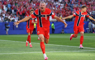 Tuyển Na Uy được tiếp tế hơn 400kg cá và phô mai tại World Cup