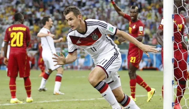 Klose ngả mũ khi Messi phá kỷ lục ghi bàn tại World Cup