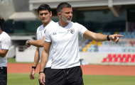 Thái Lan tự làm khó mình trong cuộc đua AFF Cup với Việt Nam