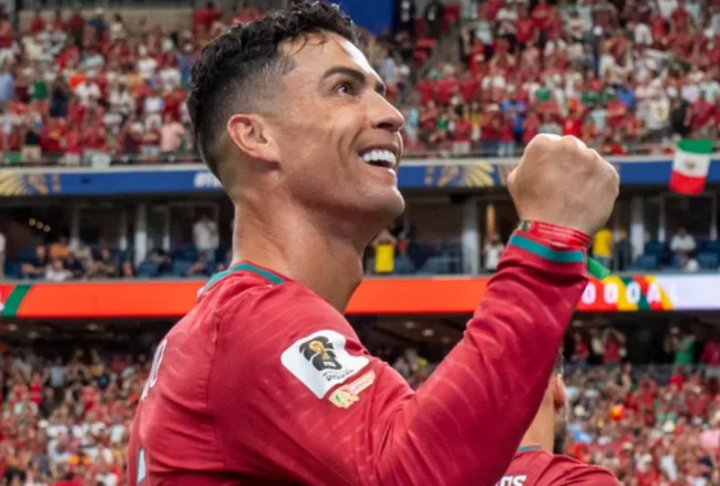 Soi trận Colombia vs Bồ Đào Nha: Điểm tựa nơi Ronaldo