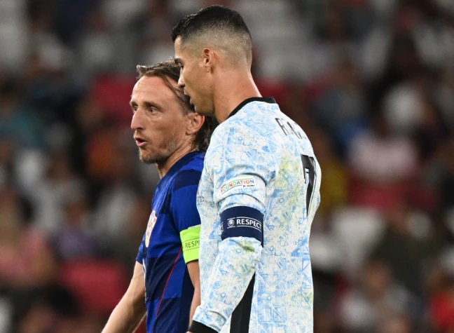 Vòng knock-out World Cup và điệu nhảy cuối của các huyền thoại
