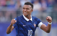 Gary Neville: Mbappe đang chạm tay vào sự vĩ đại