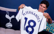 Tottenham công bố bản hợp đồng kỷ lục Fernandes