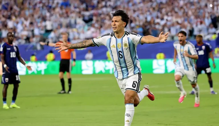Vượt Đức và Ý, Argentina lập cột mốc mới tại World Cup